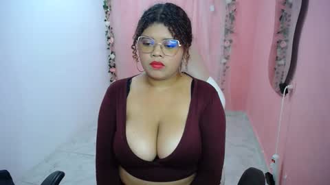Snapshot of natalie_tits1 chatting on October 7, 10:50 pm natalie_tits1 online show from October 7, 10:50 pm