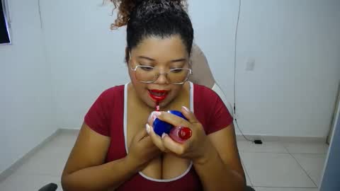 natalielabellex1 online show from January 15, 8:17 pm