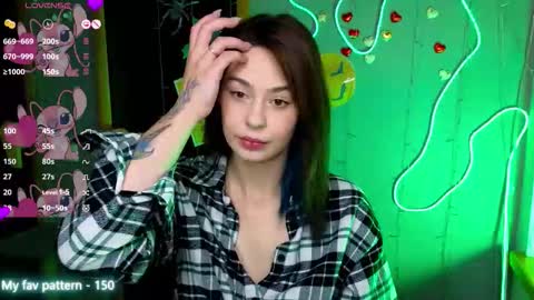 Snapshot of natalimillers chatting on October 20, 12:32 pm Natali online show from October 20, 12:32 pm