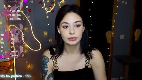 Snapshot of natalimillers chatting on October 11, 1:49 pm Natali online show from October 11, 1:49 pm