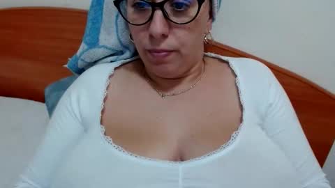 Snapshot of natally565656 chatting on October 17, 1:48 pm natally online show from October 17, 1:48 pm