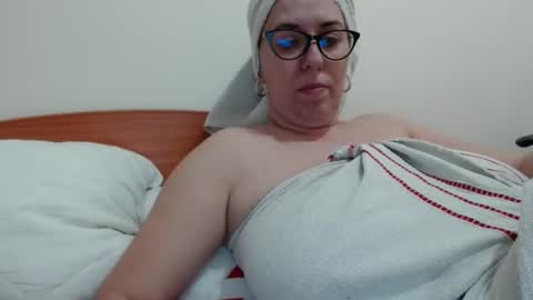 Snapshot of natally565656 chatting on February 14, 12:25 pm natally online show from February 14, 12:25 pm