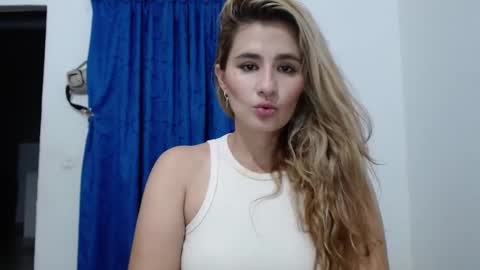 Natasha online show from March 3, 3:19 am