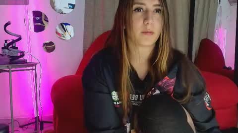 Natasha  online show from June 10, 1:49 am