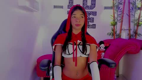 Natasha  online show from December 19, 5:08 pm