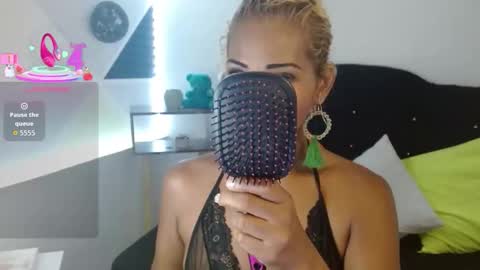 natashadormat online show from November 19, 12:37 pm