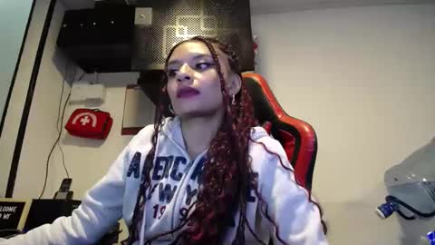Snapshot of natashax_hot chatting on September 22, 7:29 pm Natashax online show from September 22, 7:29 pm