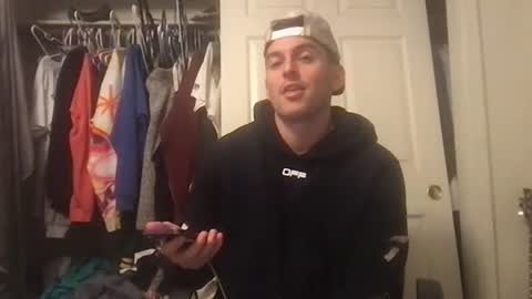 Snapshot of natetheexplorer chatting on October 18, 4:27 am natetheexplorer online show from October 18, 4:27 am