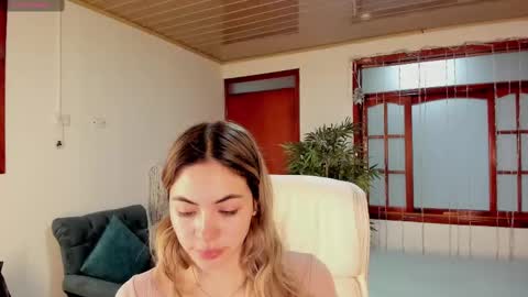 Snapshot of nathaaly_sky chatting on February 13, 10:34 am nathaly sky online show from February 13, 10:34 am