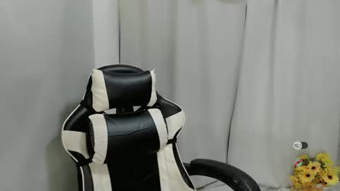 nathalia_starxxx online show from November 8, 1:30 am