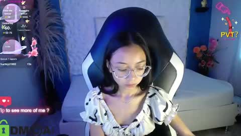 Snapshot of nathaliasweet_1_ chatting on February 10, 5:19 pm nathaliasweet_1_ online show from February 10, 5:19 pm