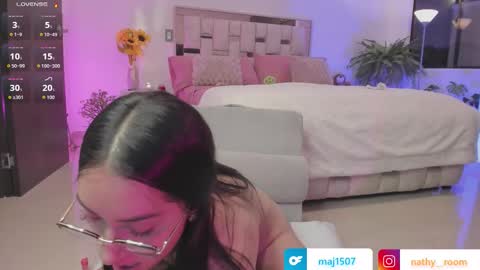    online show from November 8, 2:58 am