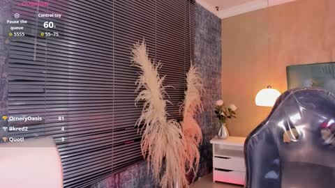        online show from November 9, 12:36 am