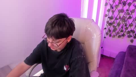 nathalyy_ds online show from February 26, 7:39 pm