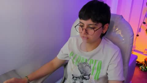 nathalyy_ds online show from March 24, 8:37 pm