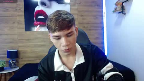 nathanclay online show from May 5, 3:02 am