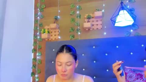 nati_fresh online show from September 10, 7:59 pm