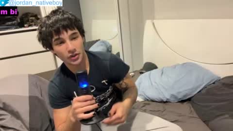 native_boy2 online show from July 14, 6:24 pm