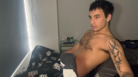 native_boy2 online show from April 19, 11:51 pm