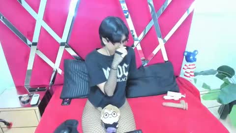 Snapshot of natsumiht chatting on September 29, 5:17 am natsumiht online show from September 29, 5:17 am