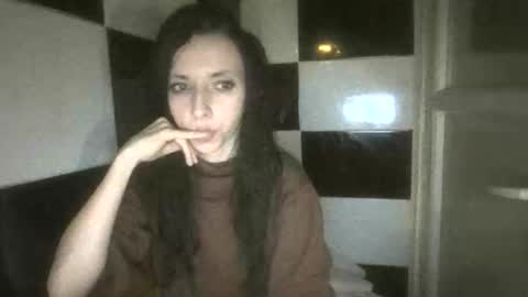 Chloe online show from February 19, 11:59 pm