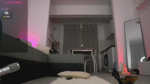 Snapshot of nattypierce chatting on February 25, 4:35 pm nattypierce online show from February 25, 4:35 pm