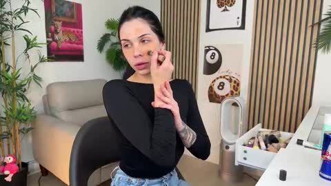 NATTY FIERROS online show from October 11, 10:46 pm