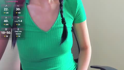 Snapshot of natural_form chatting on March 9, 8:51 am peach online show from March 9, 8:51 am