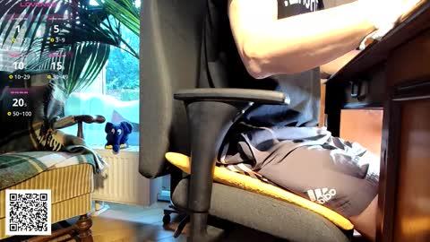 Nature online show from November 5, 3:36 pm