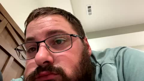 Snapshot of naturesways chatting on September 28, 1:36 am naturesways online show from September 28, 1:36 am