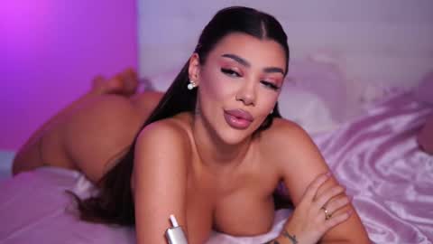 Naty online show from March 9, 11:25 am