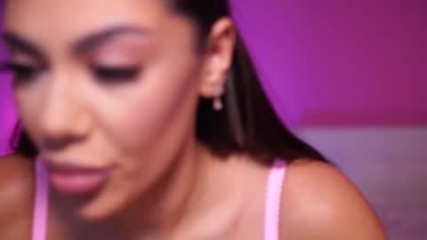 Naty online show from February 26, 8:06 am