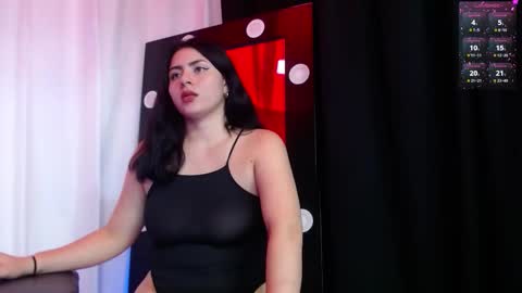 Naty online show from October 22, 5:43 am