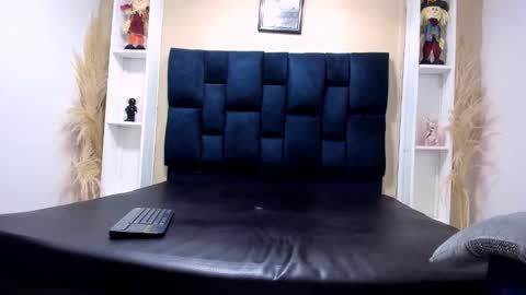 natzuki_ online show from October 27, 4:07 pm