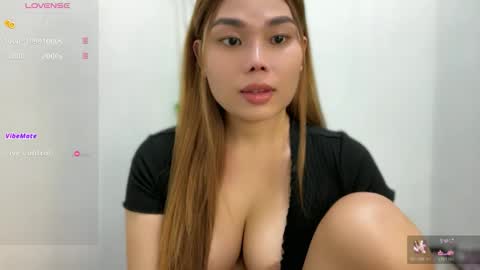 Shuvee Keiko Half Japanese  Half Pinay online show from February 9, 1:26 pm