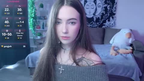 Snapshot of naugghtynikki chatting on September 23, 5:01 am Nikki online show from September 23, 5:01 am