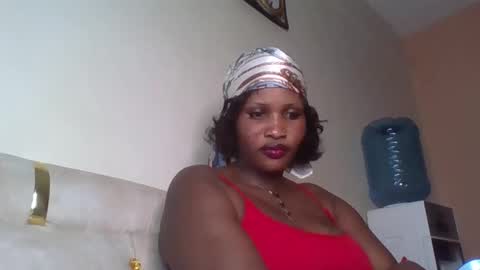 naughty8779 online show from December 18, 8:26 pm