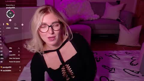 Bex currently on maternity leave online show from January 9, 9:53 pm