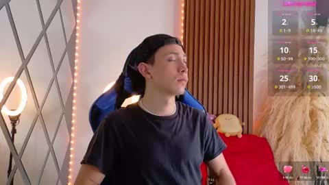 Snapshot of naughty__chris chatting on September 24, 11:50 am Christopher Chris online show from September 24, 11:50 am