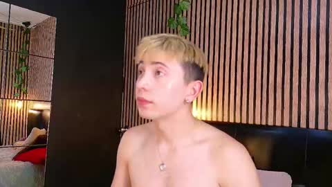 Snapshot of naughty__chris chatting on March 6, 3:13 pm Christopher Chris online show from March 6, 3:13 pm