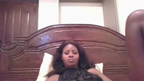 Snapshot of naughty_babe000 chatting on January 17, 2:28 pm alisha online show from January 17, 2:28 pm