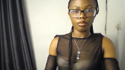 Zoey online show from November 30, 12:50 am