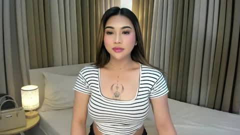 naughty_hunk_yuki online show from April 20, 6:38 am