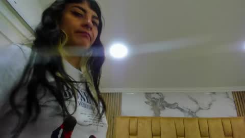 Kitten online show from May 11, 10:55 am
