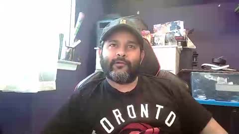 sakhtlaundaz online show from February 1, 9:51 pm