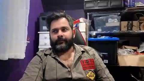 sakhtlaundaz online show from November 14, 10:00 pm