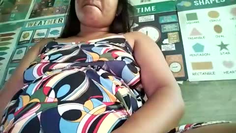 naughtyhotladyxx online show from September 10, 6:25 am