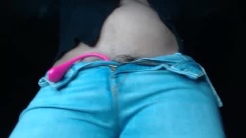 Snapshot of naughtyhotsquirt chatting on March 10, 11:01 am Kimberly online show from March 10, 11:01 am