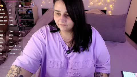 Chris online show from April 9, 4:27 am