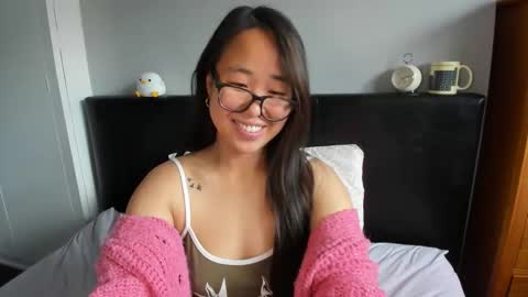 Gigi Chu  online show from October 22, 1:35 pm